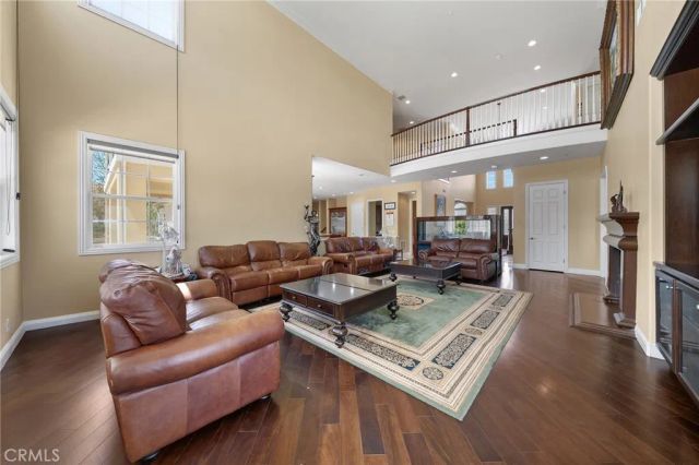 1150 Sandra, Corona, CA 92881