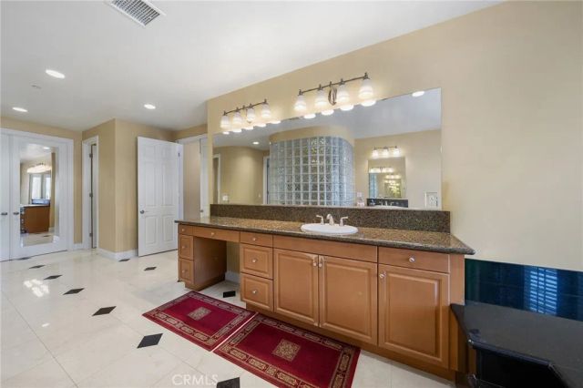 1150 Sandra, Corona, CA 92881