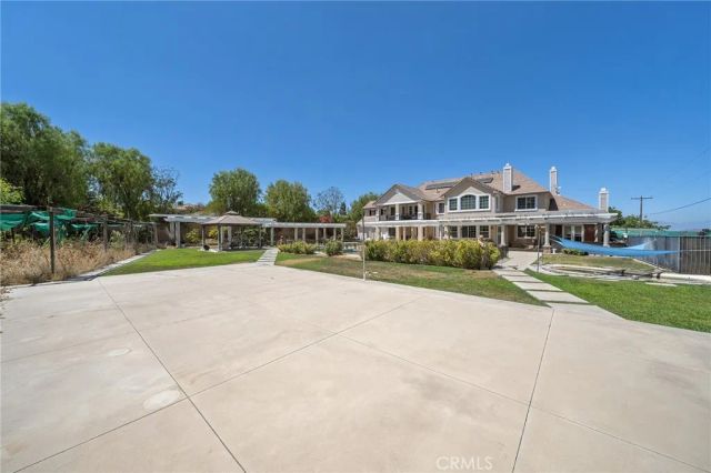 1150 Sandra, Corona, CA 92881