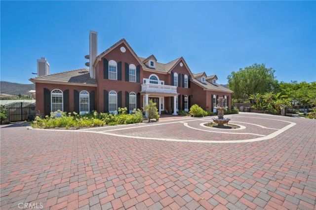 1150 Sandra, Corona, CA 92881