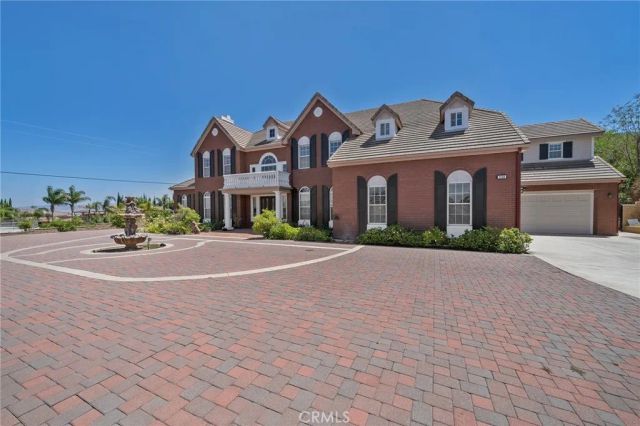1150 Sandra, Corona, CA 92881