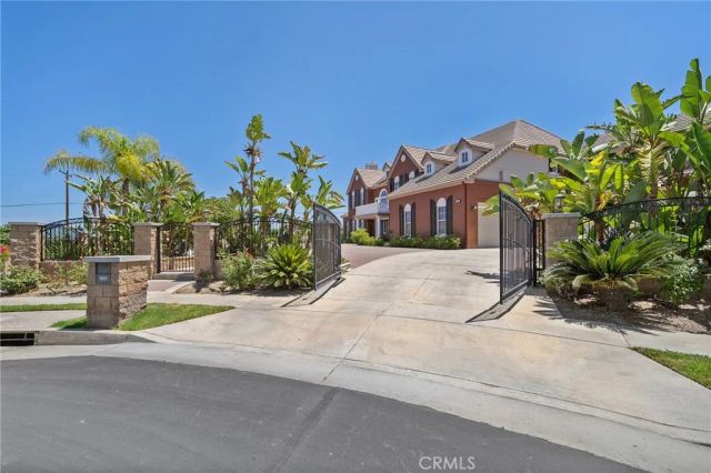 1150 Sandra, Corona, CA 92881