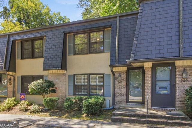 248 Triumph Drive NW, Atlanta, GA 30327