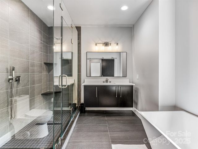 840 Fontana Trace Drive, Almond, NC 28702