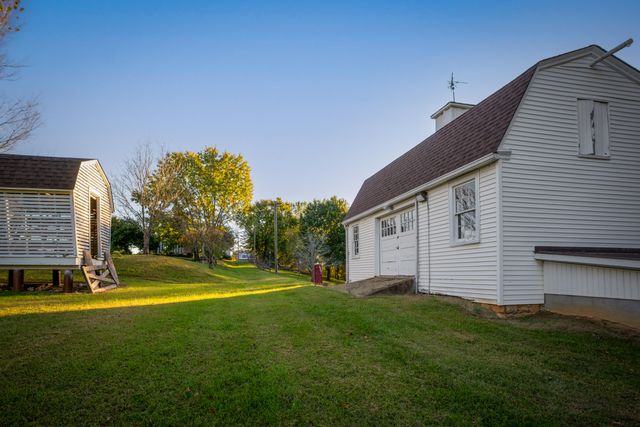 209 Browntown Road, Red Bank, TN 37415