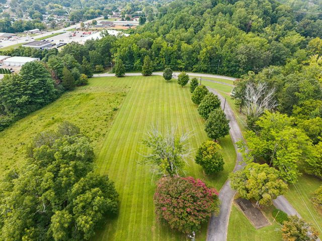 209 Browntown Road, Red Bank, TN 37415