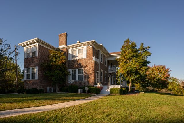 209 Browntown Road, Red Bank, TN 37415