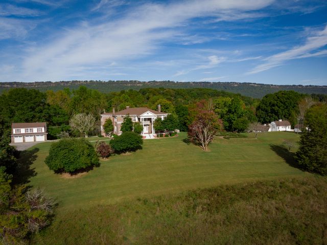 209 Browntown Road, Red Bank, TN 37415