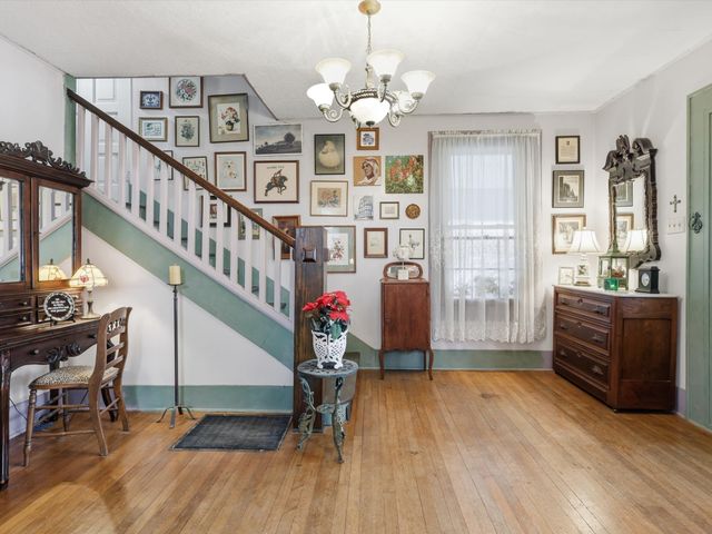 1114 W Congress Street, Denton, TX 76201