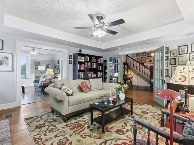 1114 W Congress Street, Denton, TX 76201