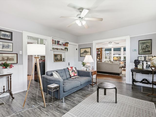 1114 W Congress Street, Denton, TX 76201