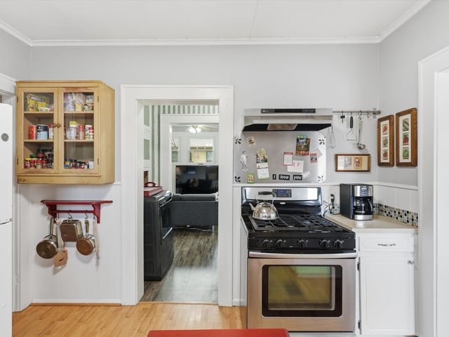 1114 W Congress Street, Denton, TX 76201