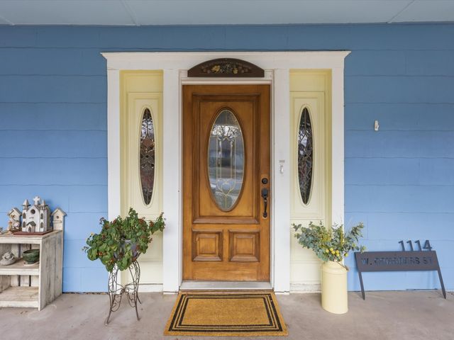 1114 W Congress Street, Denton, TX 76201