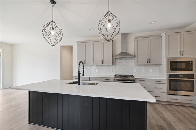 6552 Chaffey Creek Trail, Richland, MI 49083