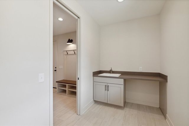 6552 Chaffey Creek Trail, Richland, MI 49083