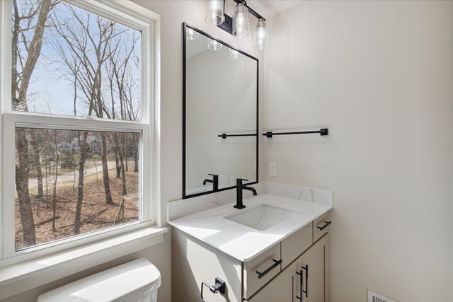 6552 Chaffey Creek Trail, Richland, MI 49083