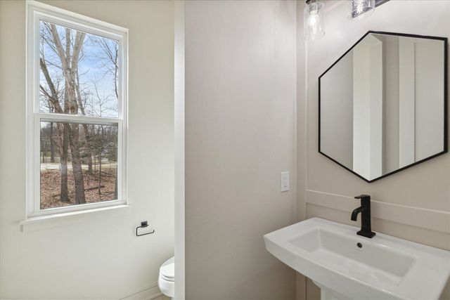 6552 Chaffey Creek Trail, Richland, MI 49083