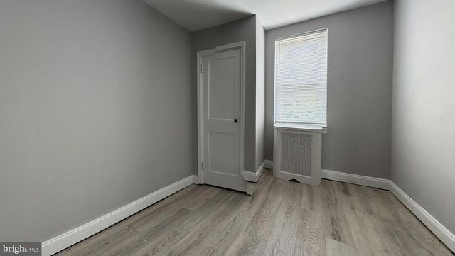 7035 GUILFORD RD, Upper Darby, PA 19082
