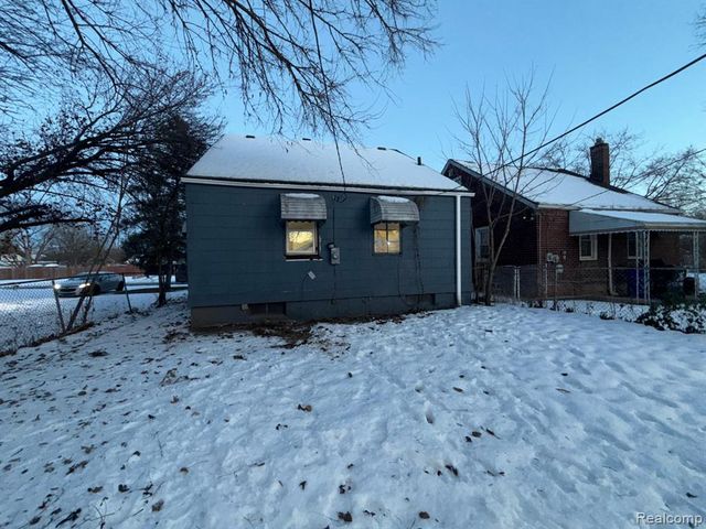 6783 Westwood Street, Detroit, MI 48228