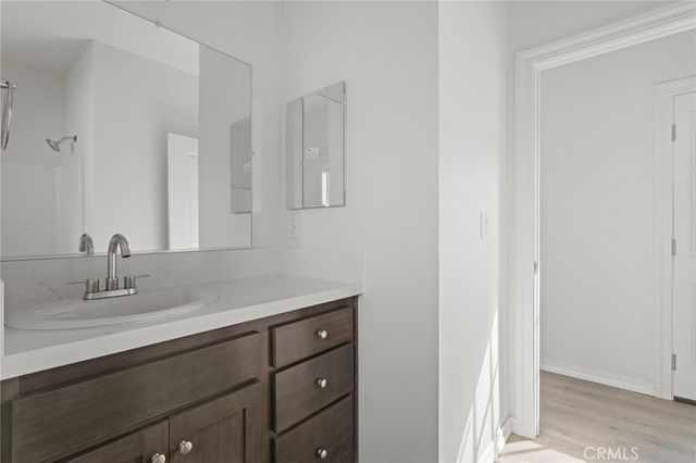 8086 Mission Boulevard 18, Jurupa Valley, CA 92509