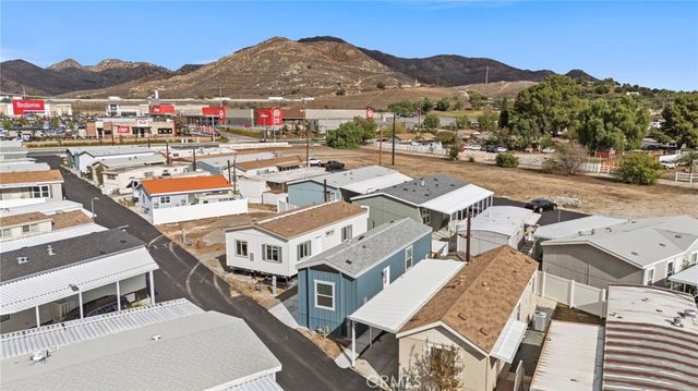 8086 Mission Boulevard 18, Jurupa Valley, CA 92509