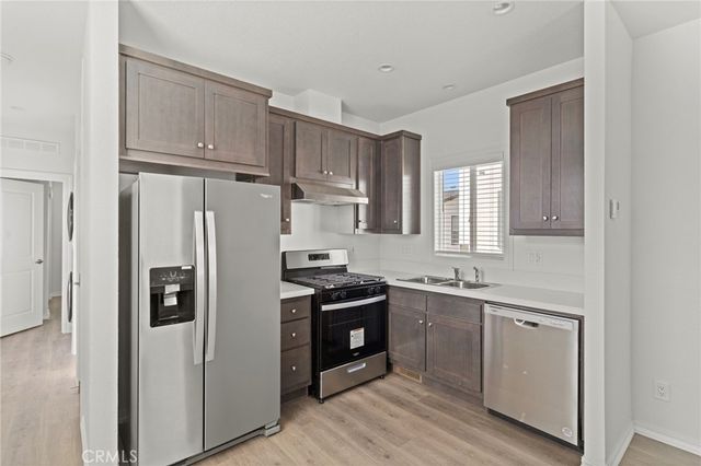 8086 Mission Boulevard 18, Jurupa Valley, CA 92509