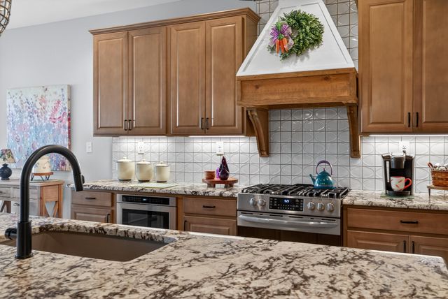 6153 Grey Oak Lane, Nicholasville, KY 40356