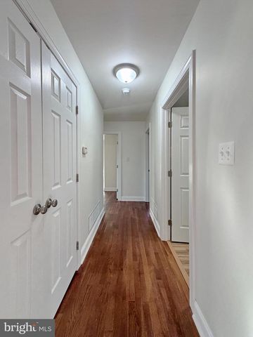 9350 MATHIR DR, La Plata, MD 20646