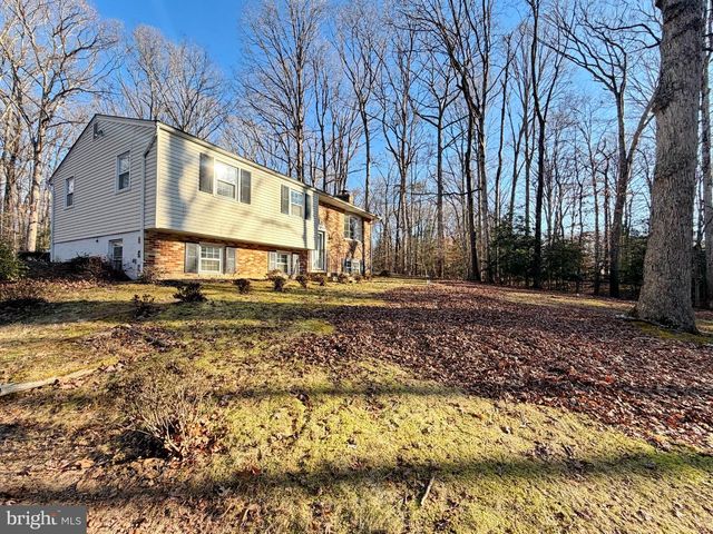 9350 MATHIR DR, La Plata, MD 20646