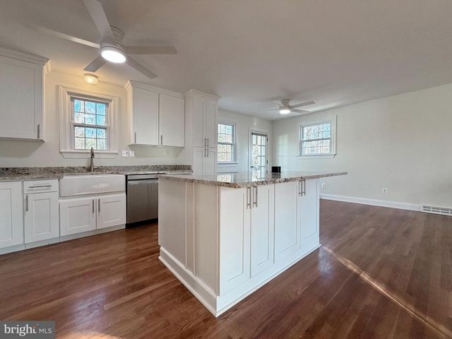 9350 MATHIR DR, La Plata, MD 20646