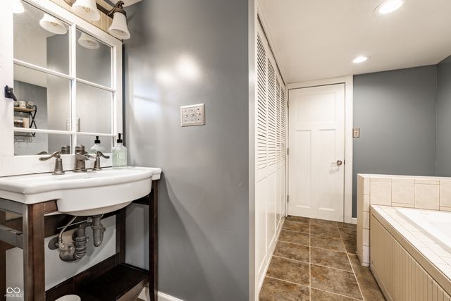6119 Nolte Street, Indianapolis, IN 46221
