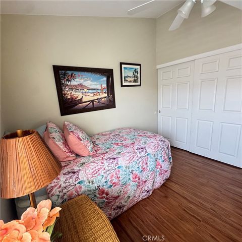 11 Pine Via, Anaheim, CA 92801