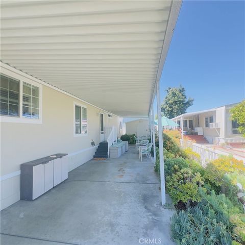 11 Pine Via, Anaheim, CA 92801