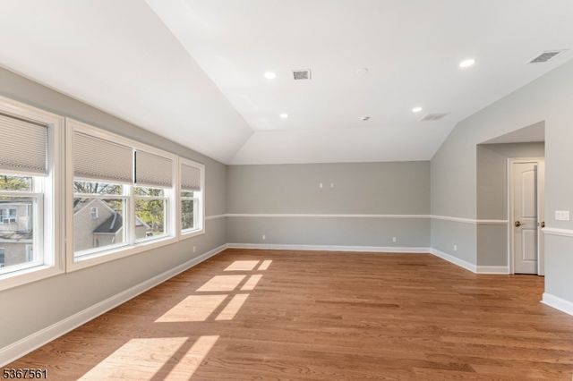 1537 Franklin St, Clark Twp., NJ 07066