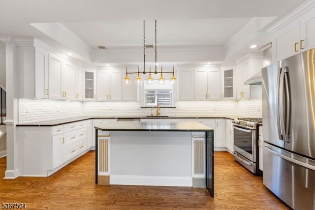1537 Franklin St, Clark Twp., NJ 07066