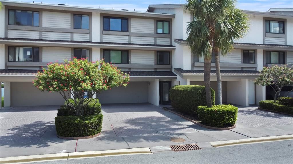 152 MARINA DEL REY COURT, Clearwater Beach, FL 33767