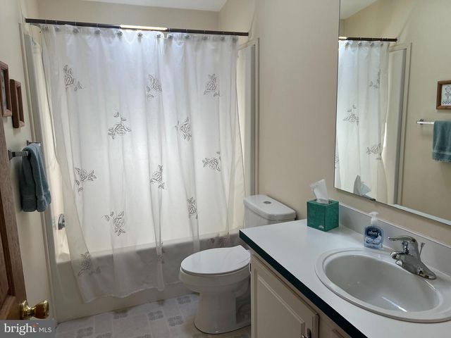 105 LILAC PL, Royersford, PA 19468