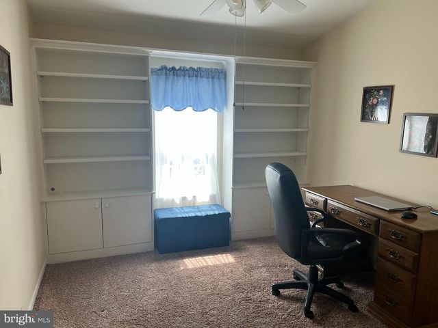 105 LILAC PL, Royersford, PA 19468