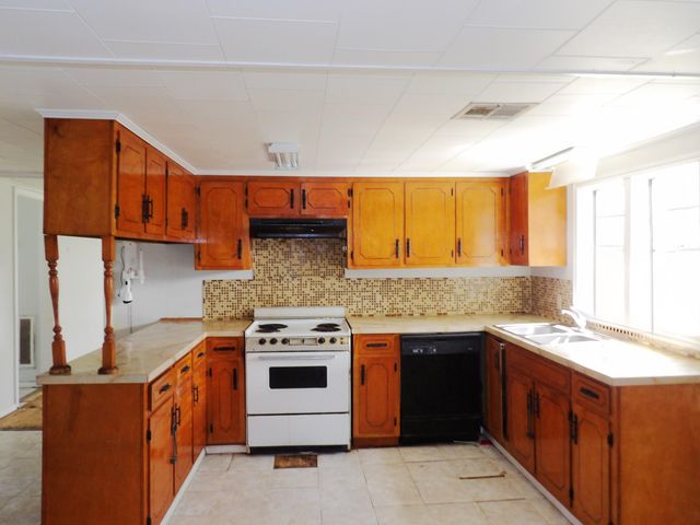 208 Correze, Kinder, LA 70648