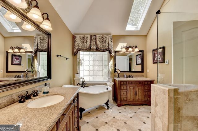 4564 Campenille Trace, Suwanee, GA 30024