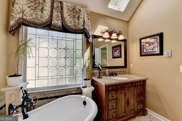 4564 Campenille Trace, Suwanee, GA 30024