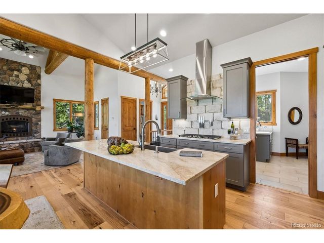 7147 Lodgepole Ct, Evergreen, CO 80439