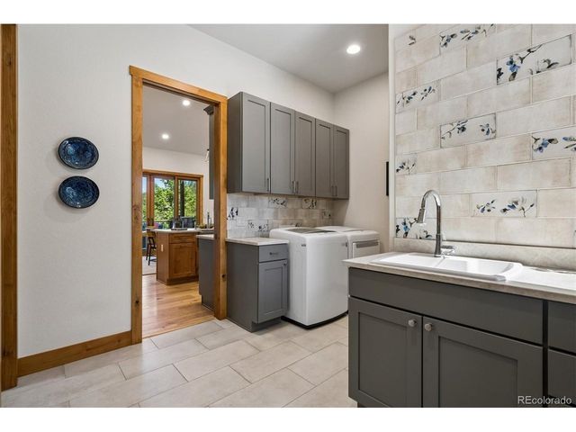 7147 Lodgepole Ct, Evergreen, CO 80439