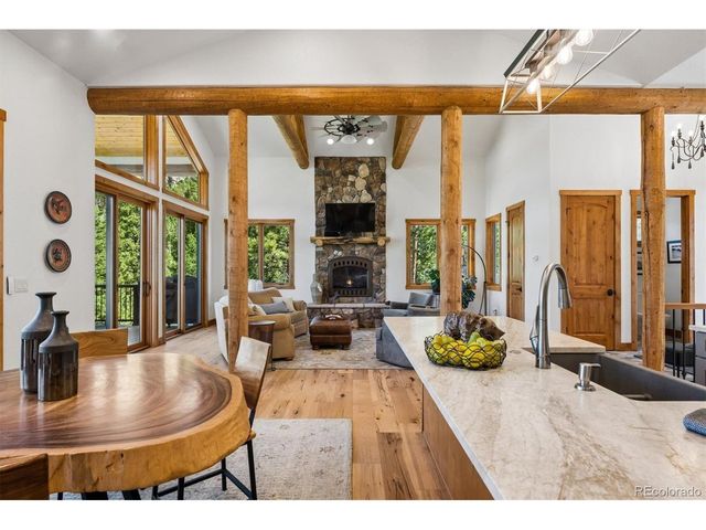7147 Lodgepole Ct, Evergreen, CO 80439