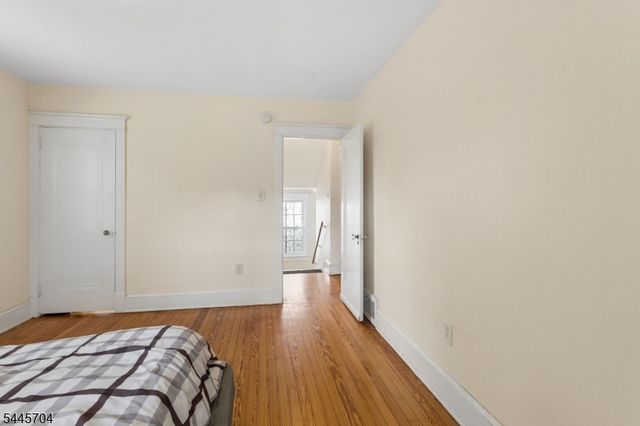 42 S State St, Vineland City, NJ 08360