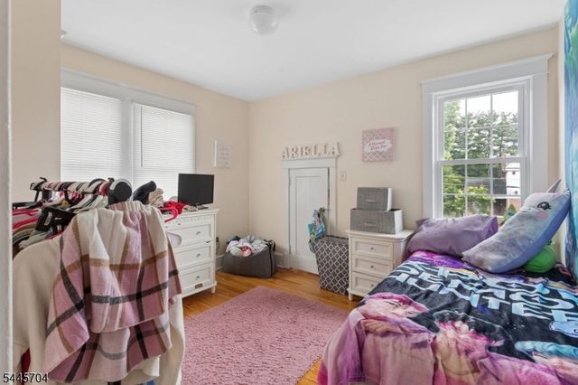 42 S State St, Vineland City, NJ 08360