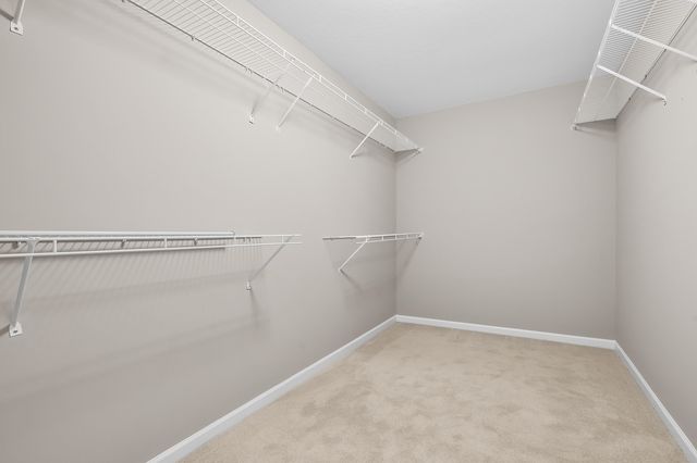 1324 Ellery Grove Court 15, Vicksburg, MI 49097