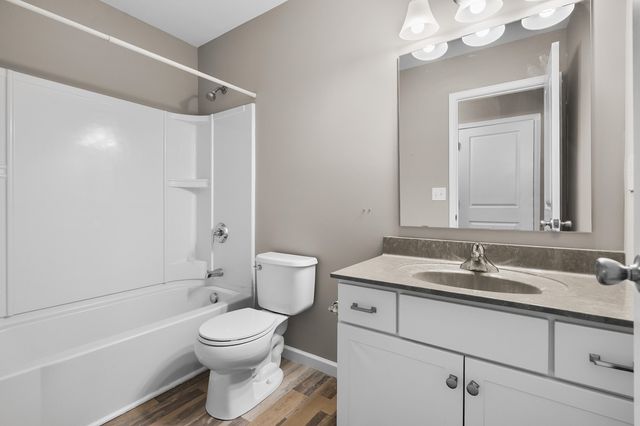 1324 Ellery Grove Court 15, Vicksburg, MI 49097