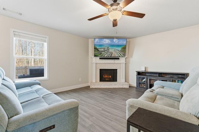 41 Hiwassee Point, Jefferson, GA 30549