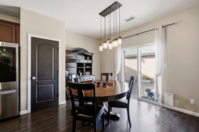 8705 Sawgrass Place NW, Albuquerque, NM 87121